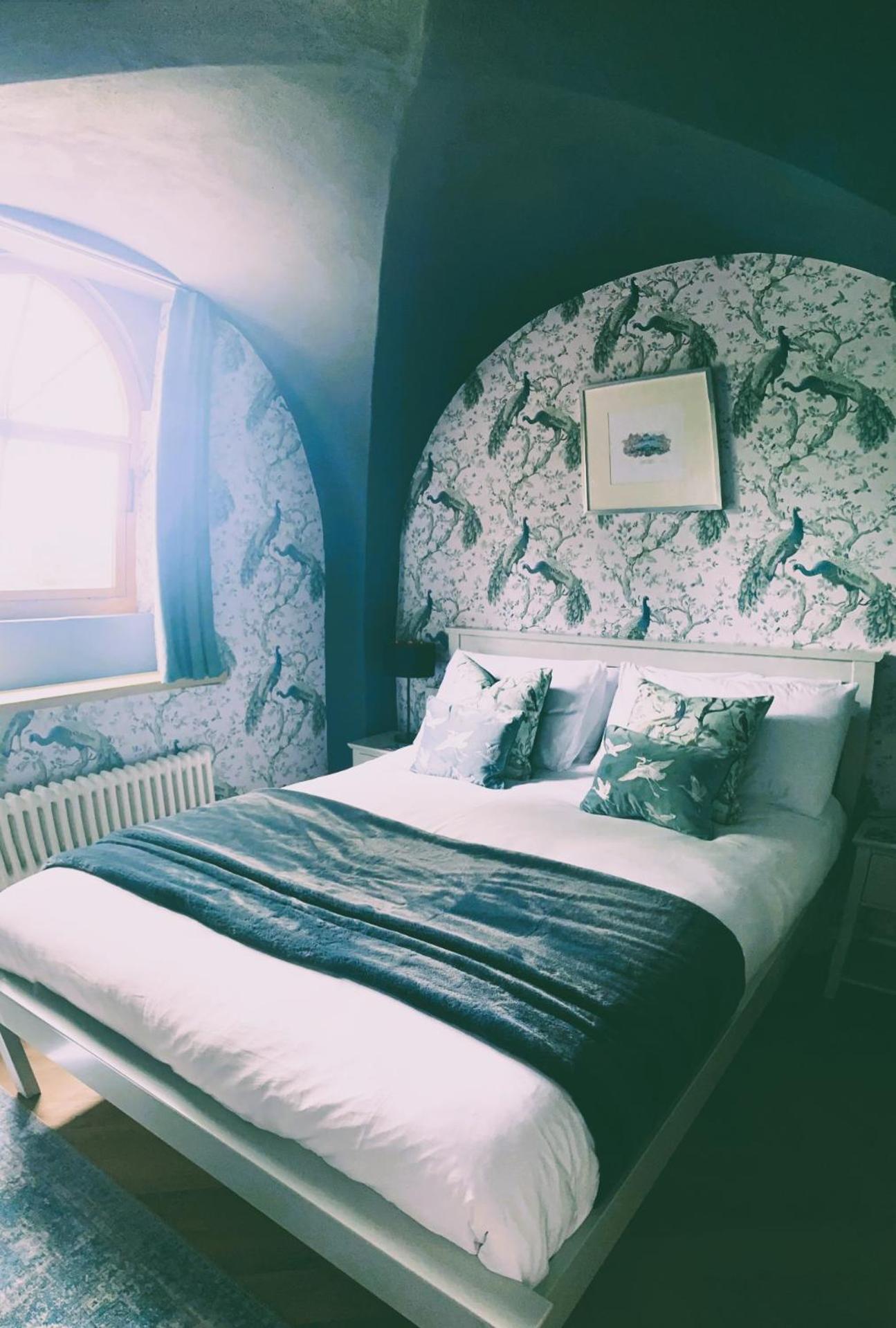 Stay In A Castle! Unique & Luxurious Historical Apartment, Self Contained, Free Parking & Wi-Fi チェスター エクステリア 写真